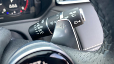 Land Rover Range Rover Velar 3.0 D300 R-Dynamic HSE 5dr Auto Diesel Estate